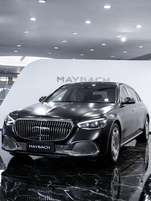 东莞万江区银建兴企业管理咨询岚图汽车的售后服务让用户无忧出行，迈巴赫未来的豪华车趋势